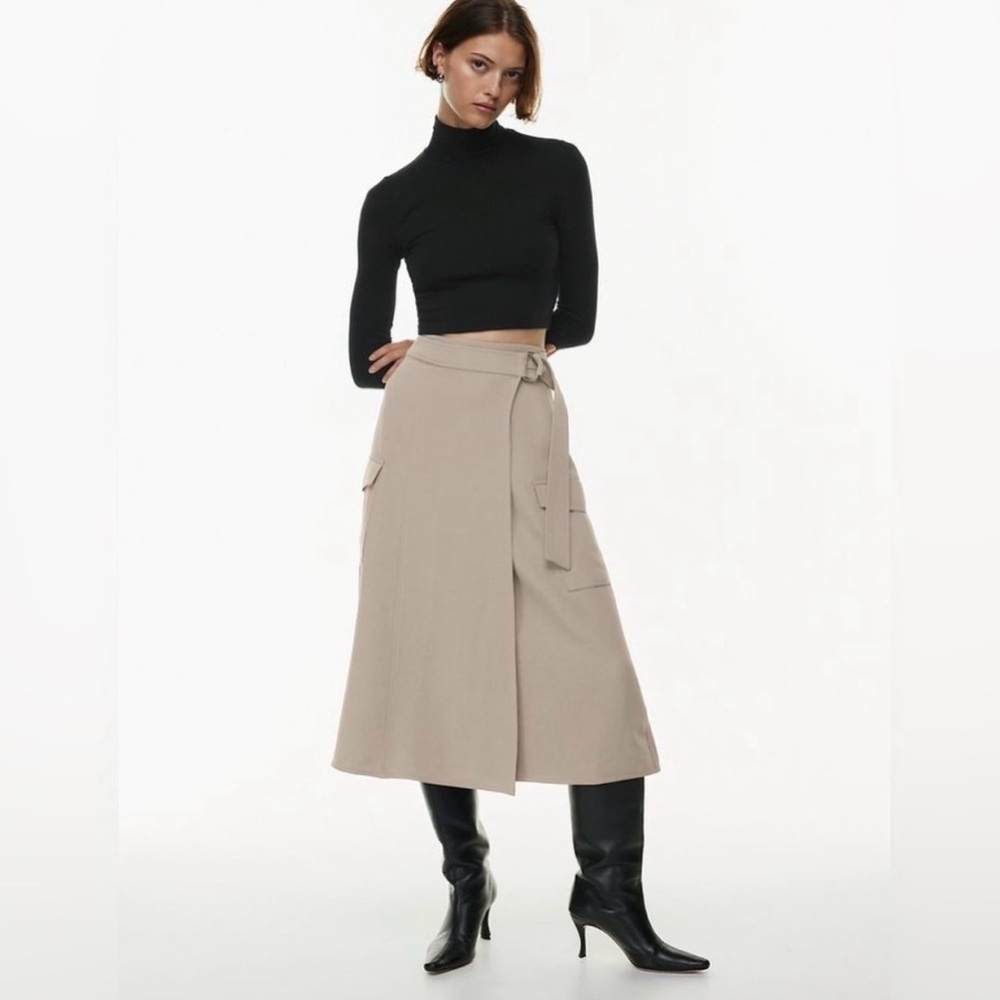 Aritzia Birch Hana Skirt